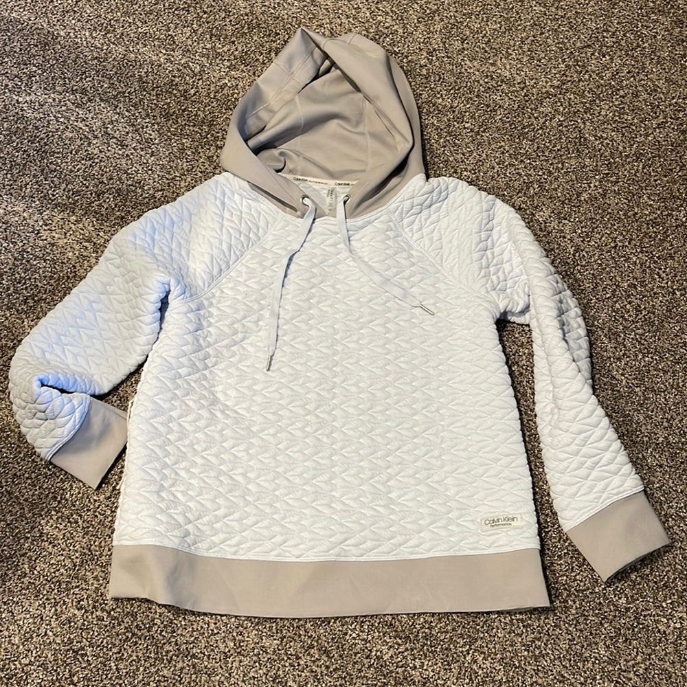 Calvin Klein performance quilted women’s hoodie size large